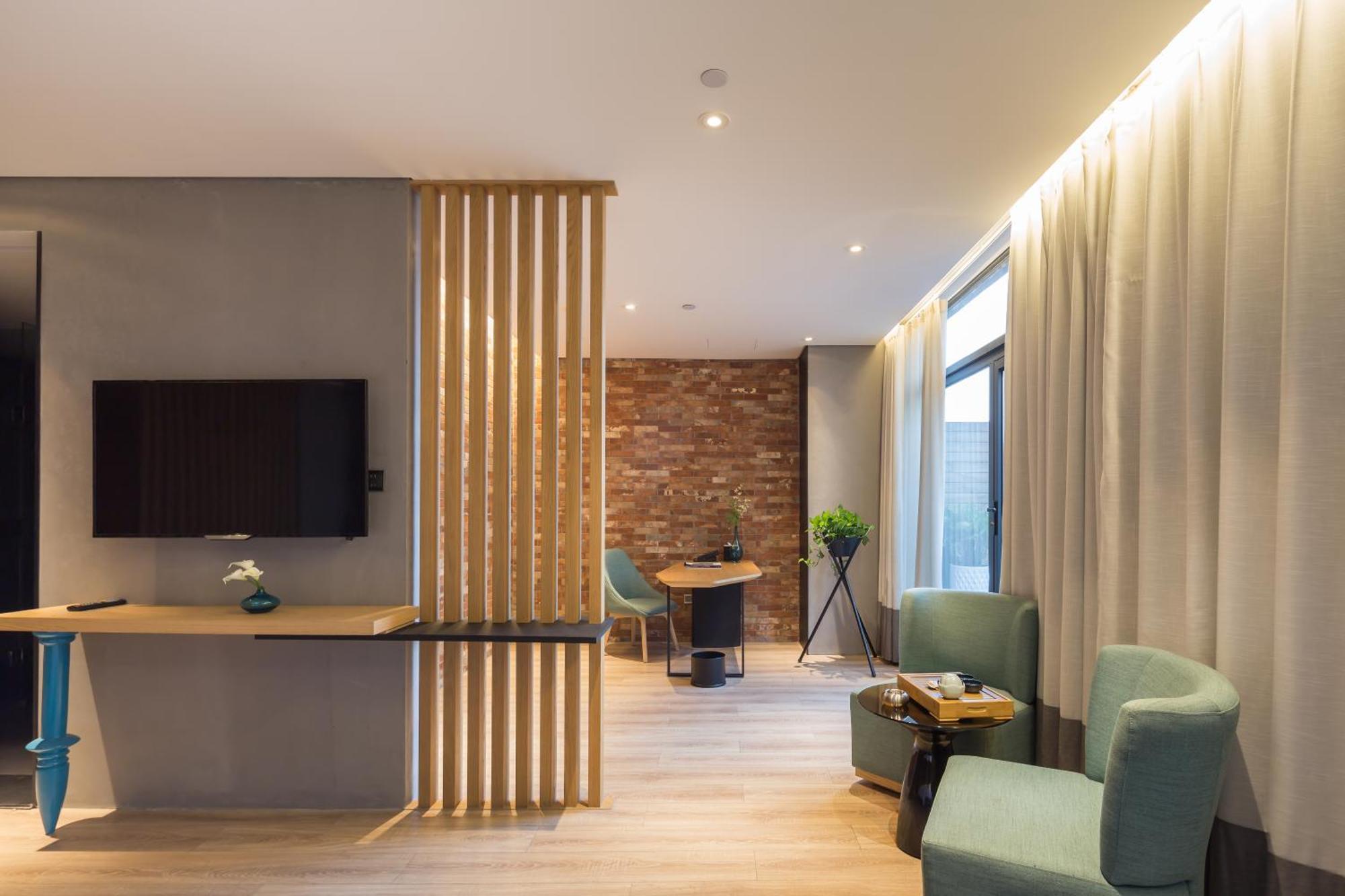 M Hotel ז'נגז'ו מראה חיצוני תמונה