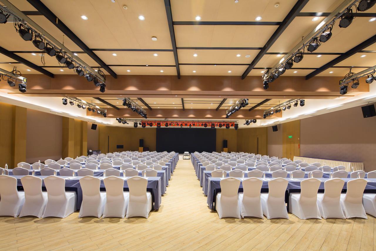 M Hotel ז'נגז'ו מראה חיצוני תמונה